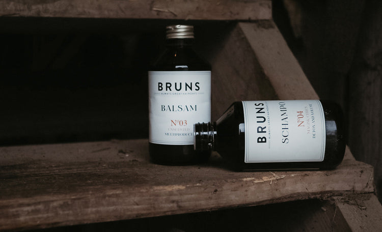 Flytande schampo och balsam