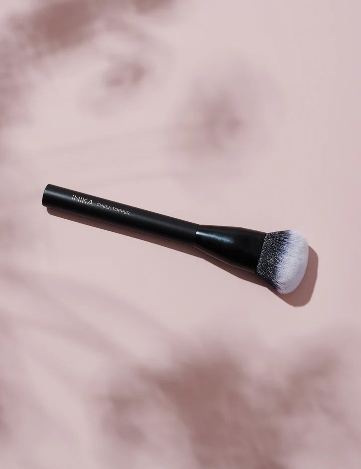 Cheek Topper Brush - Rougeborste