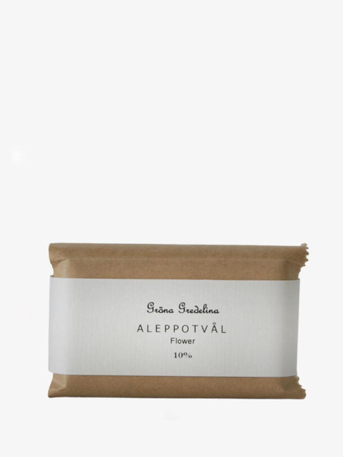 Gröna Gredelina aleppotvål 10 % med doft, förpackning i en annan doft