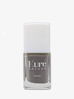 Kure Bazaar nagellack Cashmere i gråbeige färg